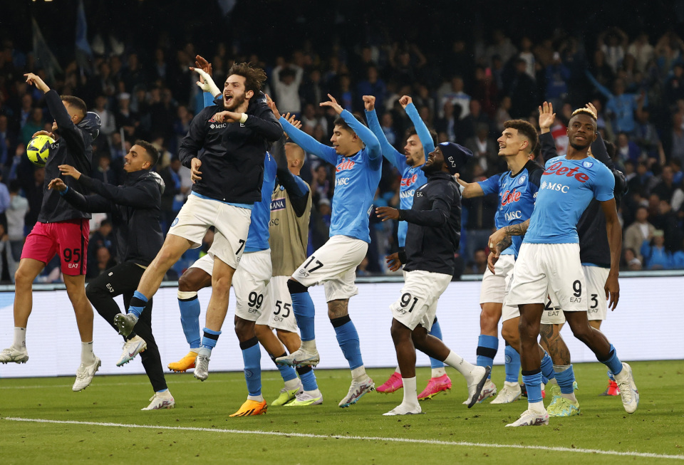 大博阿滕：我去巴萨得征得梅西的同意；夸他是谎言我喜欢C罗（博阿滕：去巴萨需梅西同意；否认夸梅西 自称更喜欢C罗）