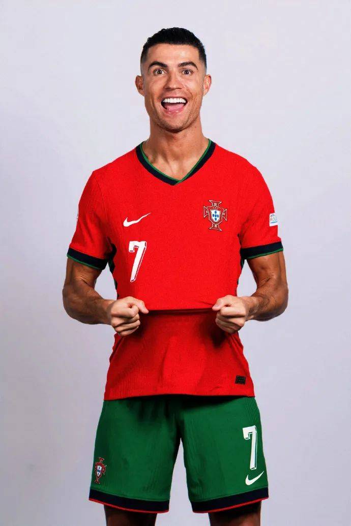 意天空：在经历车祸事件后，国米二门何塞普周四将在意杯首发（意天空：经历车祸后，国米替补门将何塞普周四将首发出战意杯）