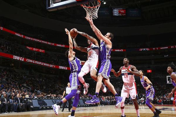 刘若钒：想用中超冠军回报海港，没有他们就没有我今天的一切（刘若钒：愿以中超冠军报答海港，没海港就没有今天的我）