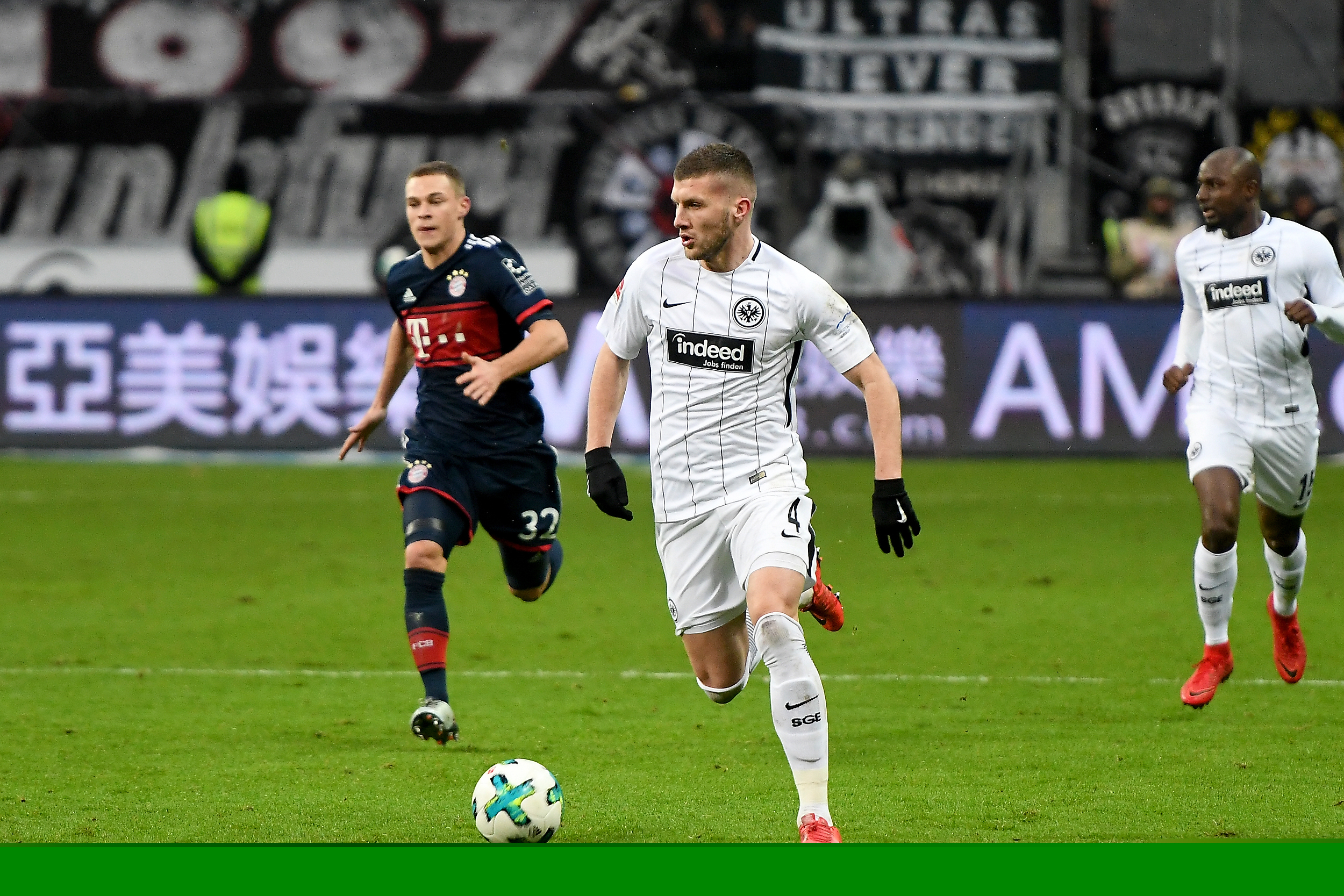 拜仁、国米告负，阿森纳成本赛季欧冠唯一仍保持全胜的球队（拜仁与国米失利，阿森纳成本季欧冠唯一全胜队）