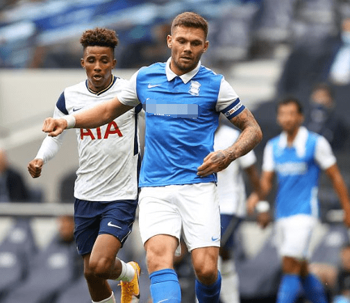 张志磊之后，又一位中国拳击人闪耀世界拳击舞台！（继张志磊之后，中国拳手再耀世界舞台！）