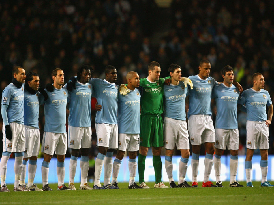 跟队记者：邓弗里斯因脚踝受伤可能缺阵至12月中旬左右（队记：邓弗里斯脚踝伤势或将缺席至12月中旬）