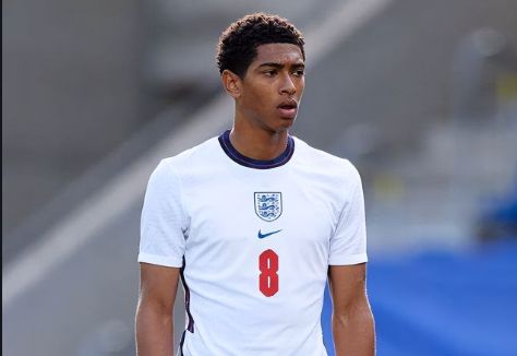 曝皇马已解雇阿隆索！踢曼城后正式官宣 42岁青训传奇任临时教练（传皇马解雇阿隆索：战曼城后将官宣，42岁青训名宿出任临时主帅）