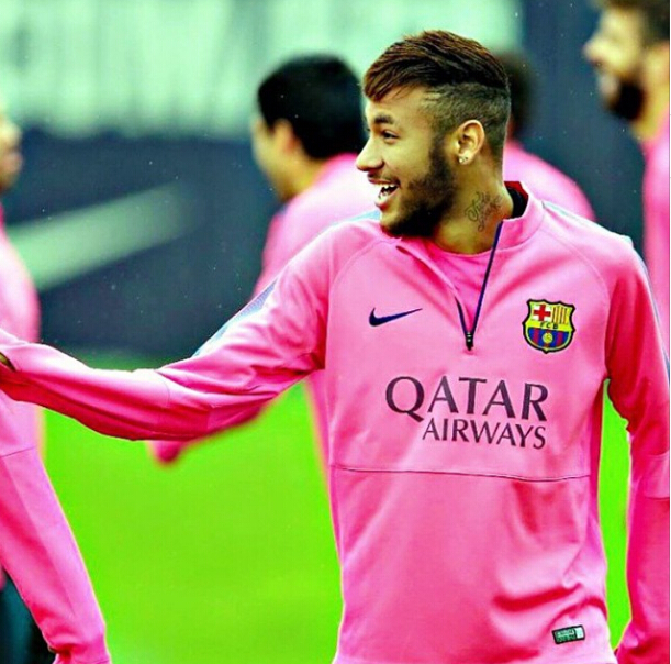 约基奇准三双，穆雷37+7力压福克斯，马刺奇兵7记三分射落掘金（约基奇险收三双，穆雷37+7压过福克斯，马刺奇兵7记三分击倒掘金）