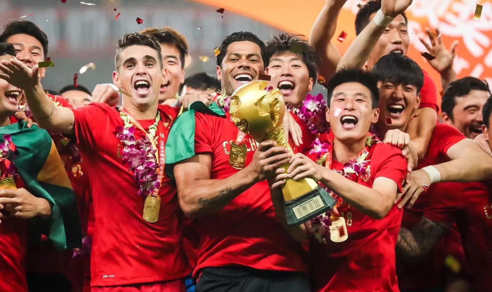 阿莱格里：明天看看普利西奇能否出战，米兰必须重返欧冠（阿莱格里：普利西奇出战待定，米兰目标重返欧冠）