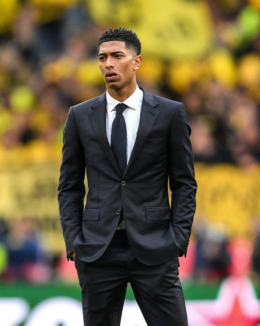 英媒：萨拉赫不打算道歉并有离队计划，本周末英超他不会出场（英媒：萨拉赫无意道歉并计划离队，周末英超缺席）