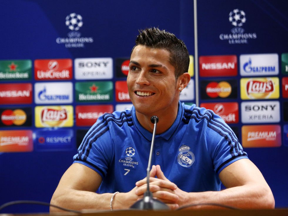 尤文2-0帕福斯，戴维破门+失良机，麦肯尼建功，伊尔迪兹助攻（尤文2-0帕福斯：戴维破门仍失良机，麦肯尼建功，伊尔迪兹助攻）